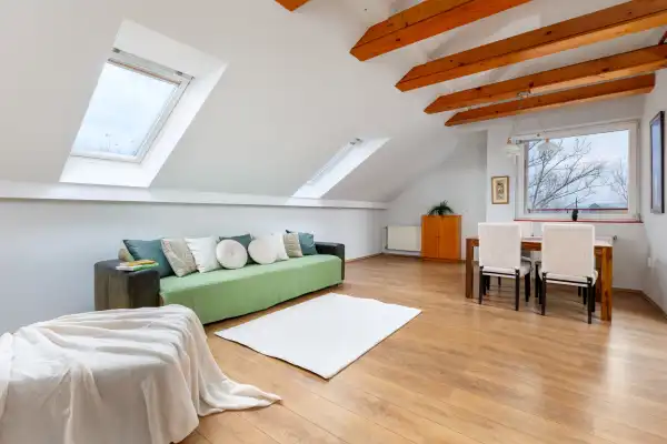 Eladó téglalakás, Esztergom 3+2 szoba 122 m² 82.5 M Ft