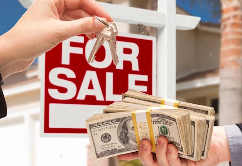 Eladó üzlethelyiség utcai bejáratos, Budapest, VI. kerület 2 szoba 60 m² 54.9 M Ft